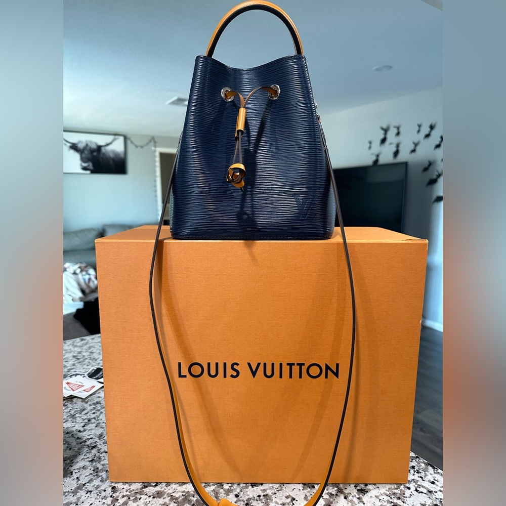 Louis Vuitton NeoNoe BB
